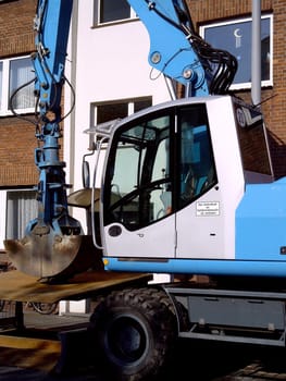 Mobile excavator