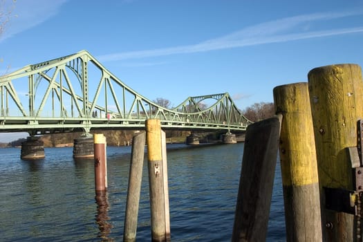 Glienicker Brücke 12