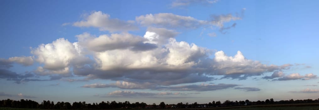 Photo consisting of 4 frames.