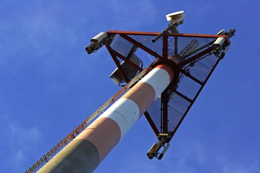 Transmission tower