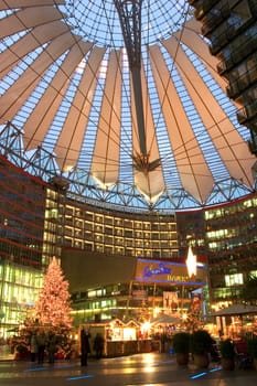 Christmas at the Sony Center 02