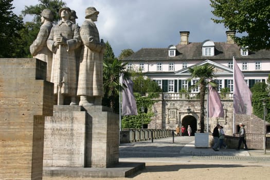 Bad Pyrmont Castle with monument