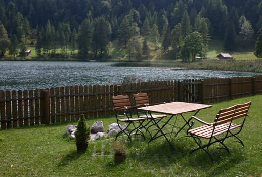 Place by the lake