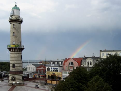 So far,I have rarely seen a double rainbow and if so,then no camera with me. This time I had a little more luck