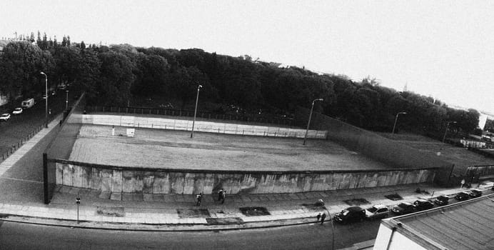 Berlin - Wall Monument