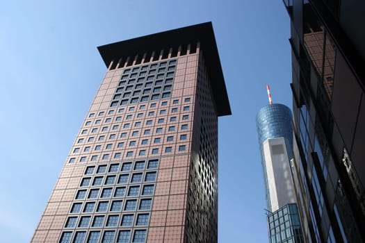 Maintower 2