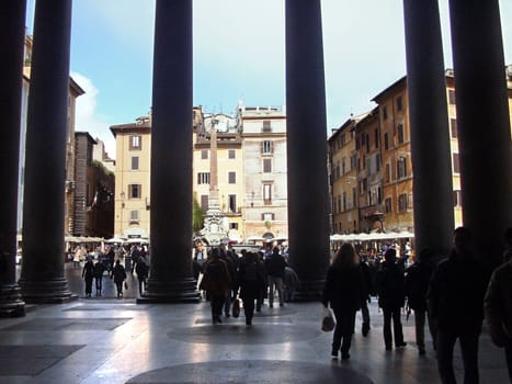 Visit to the Pantheon in Rome