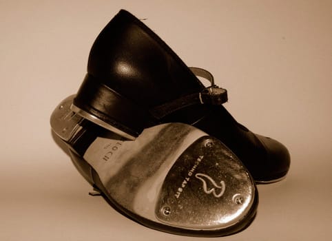 Tap shoes