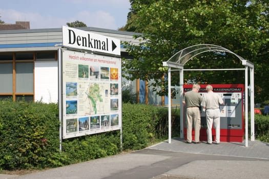 Parking at the Hermann