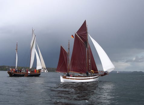 26th Rum Regatta in Flensburg. Sailing together - always on Saturdays - takes place more in the sense of a "fun squadron trip"". Proven motto: ""Better salvation and second than broken and wider"""