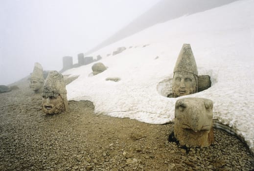 Trip to Turkey 1990 Data also exists poster size The five cult figures,originally up to 9m high,embody Greek and Persian deities such as Apollo,Mithras,Helios and Hermes the messengers of the gods.