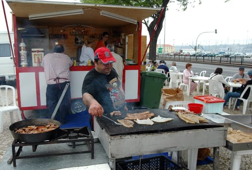 Street grill