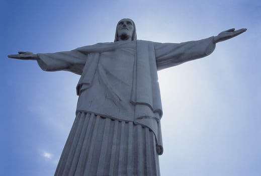 Christo Redentor. (Christ the Redeemer) The huge statue is 30 m high,stands on an 8 m high pedestal and weighs 1,145 tons. The 3.75 m high head alone weighs 30 tons. The span of the outstretched arms is 30 m.