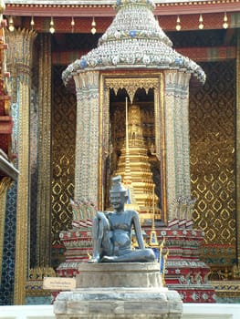 Entrance monument