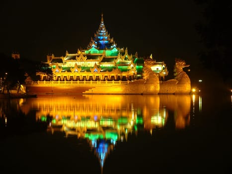 golden ship