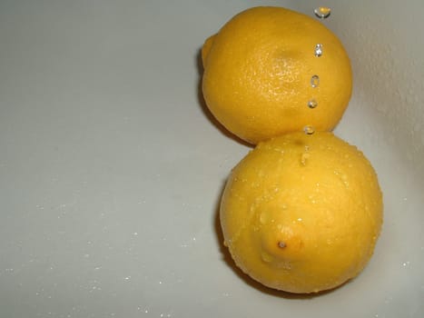 Lemon shower