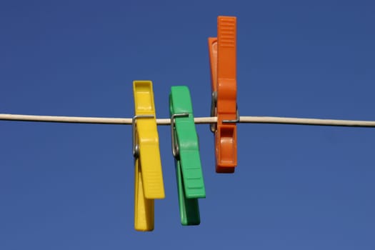 3 clothespins