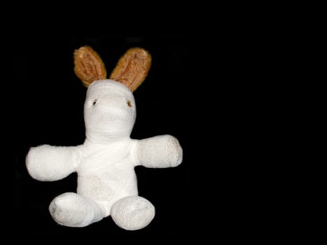 Phew... I'll go to the hospital with the guy... everything worked out well... it's the ear's turn again... But on the way back... the stupid rabbit just runs across the street without looking back... OK... So we went back to the hospital,and...