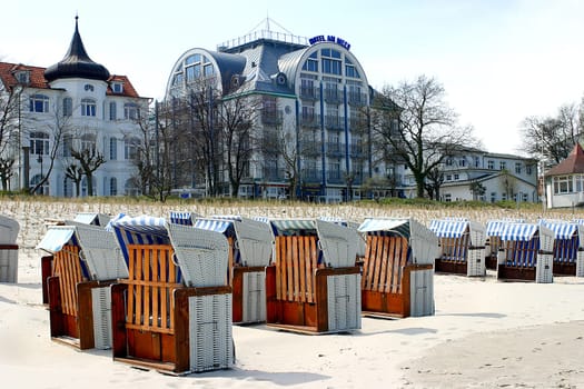 Beach Hotel 02