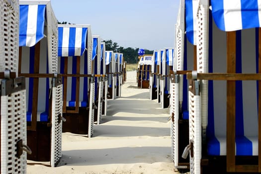 Beach chairs 01