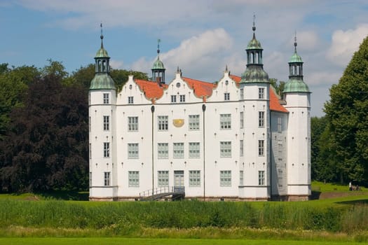 Ahrensburg Castle 02
