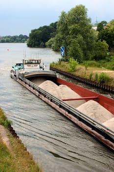 Inland waterway vessel 03