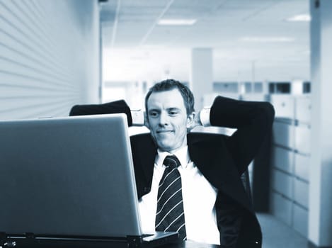 satisfied manager - part 3
