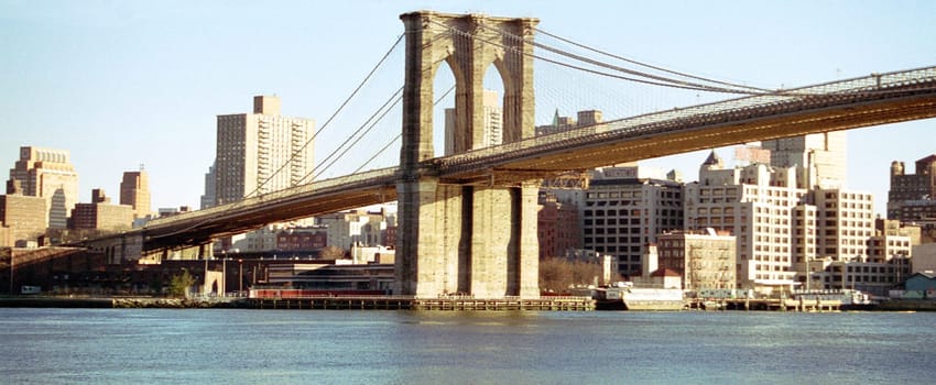 NY Brooklyn Bridge