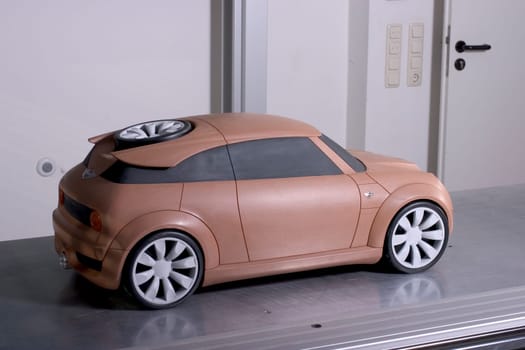 1:4 model of a mini made of industrial plastelin,facelift Study of the students of the State Technical School for Porcelain and Industrial Mold Design