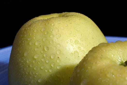 Apples 02