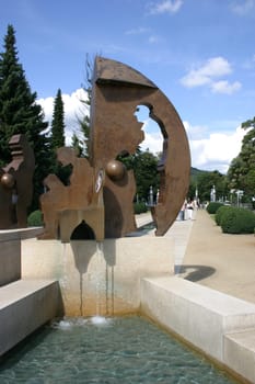 Statue at the end of the watercourse in the Untere Hauptallee Bad Pyrmont (Expo 2000 project)