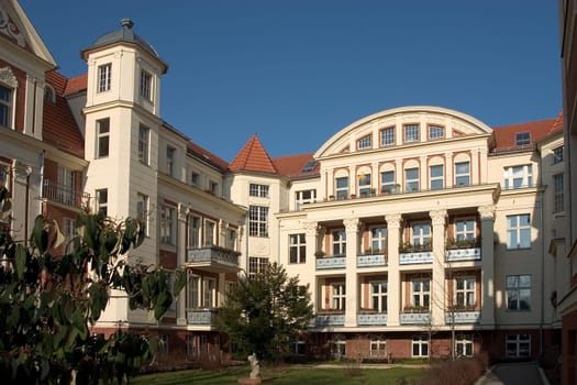 Potsdamer Villa 02