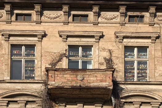 Residential ruins 03