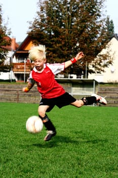 Photo in the series of shots "Football photos autumn 2005"""