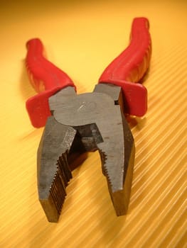 Pliers II