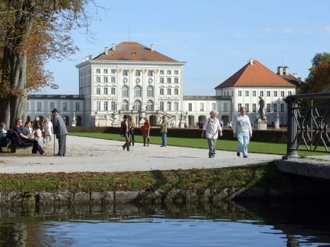 Im Schloßpark III
