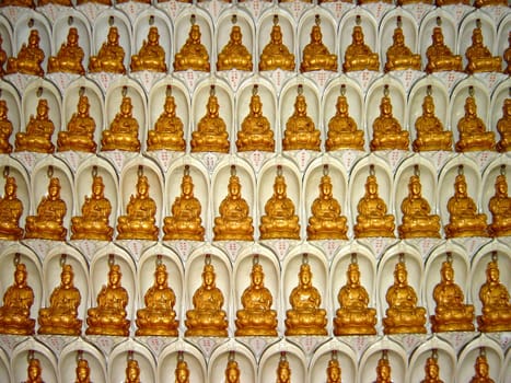 Temple Hall of the 1000 Buddhas,Kek Lok Si Temple,Penang,Malaysia,Adobe RGB (1998)
