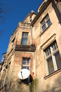 Satellite reception