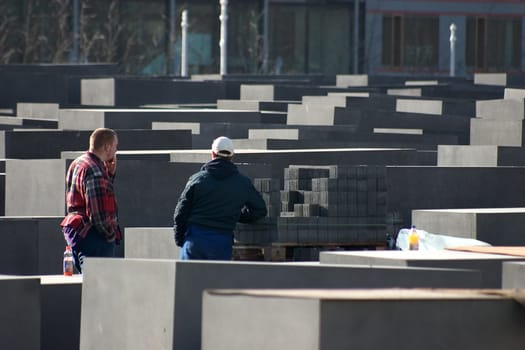 holocaust memorial 09