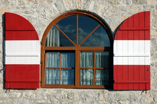 Tyrolean windows