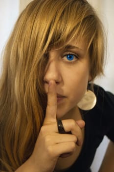 Psst.....
