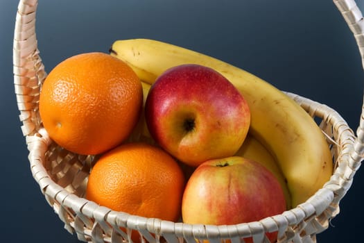 Fruit basket 02