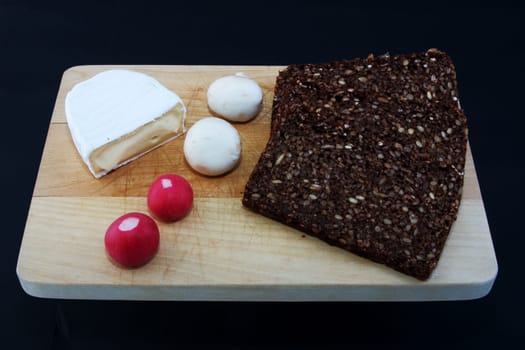 Black bread 04