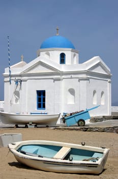 Blue and white idyll on Mykonos