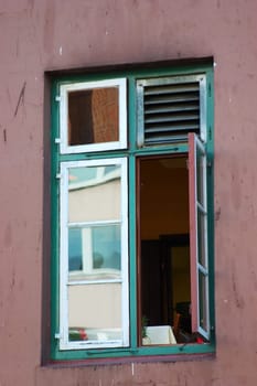 Window mirrors