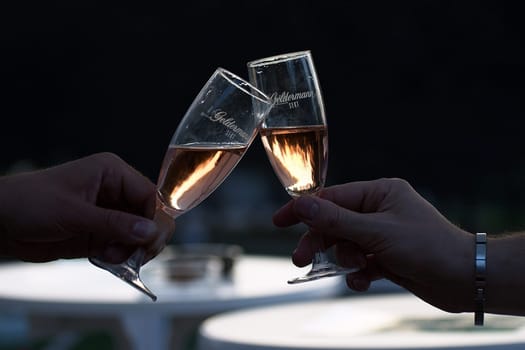 Cheers New Year