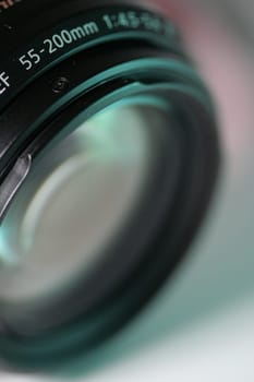 Telephoto zoom