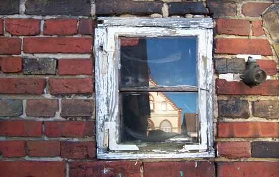 This window belongs to an old barn,which also housed pigsties,woodsheds and workshop.