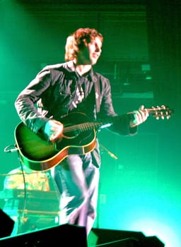 James Blunt at the live concert on 22.01.06 in Cologne. (Unfortunately,I didn't catch him any better!)