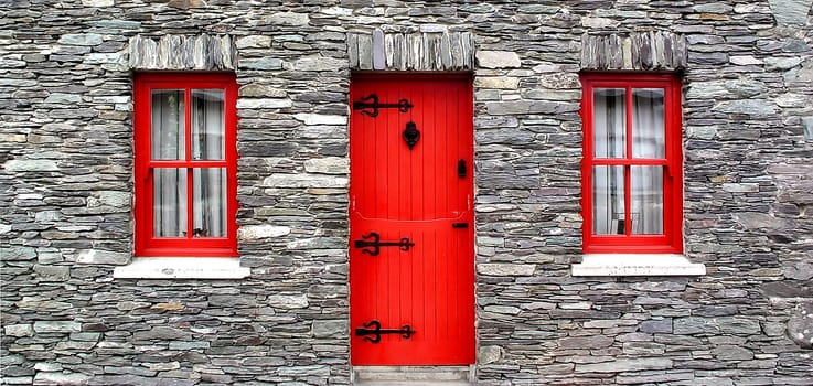 .. I looked again and cut off the upper floor - I like it even better than its predecessor
